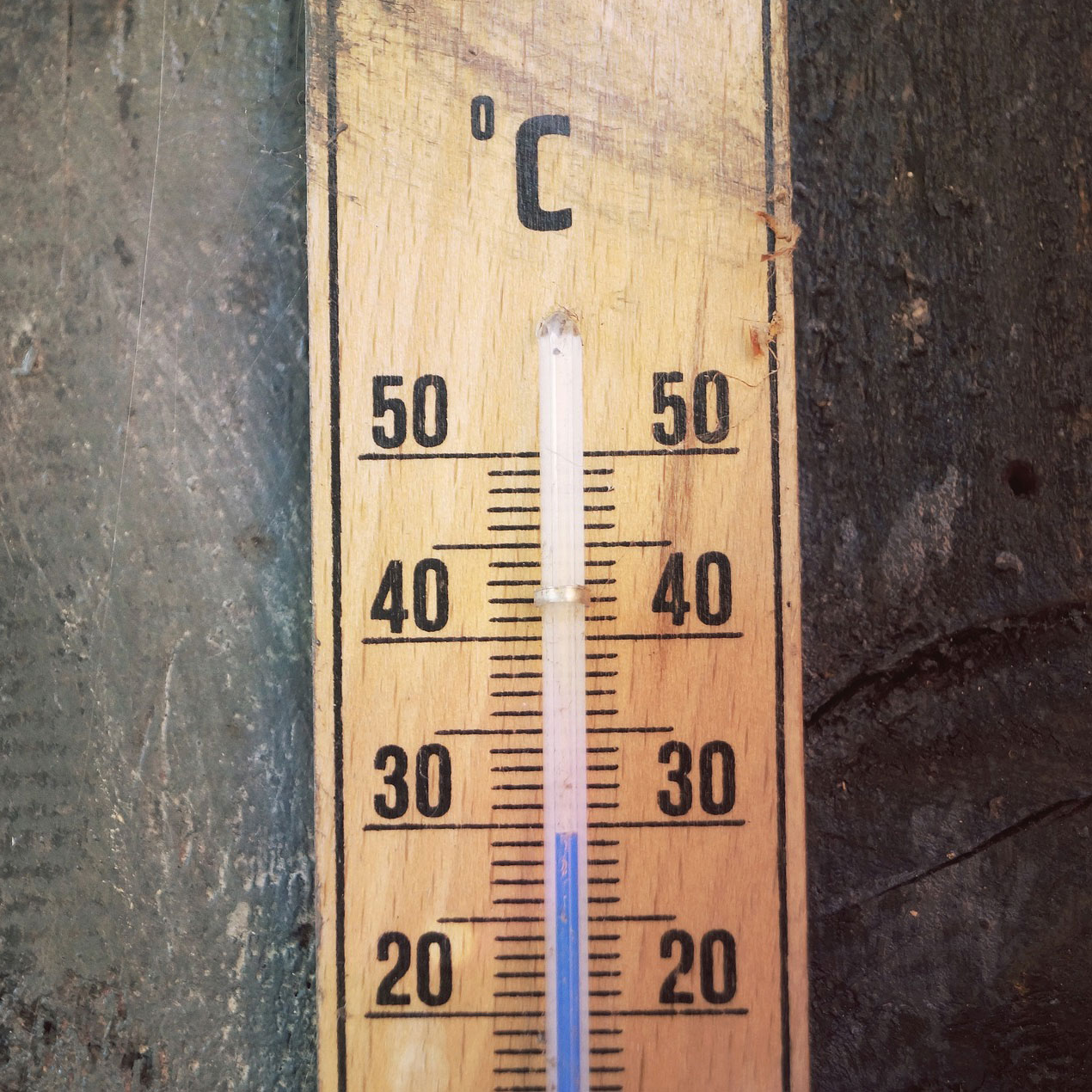 climatizador evaporativo temperatura termometro