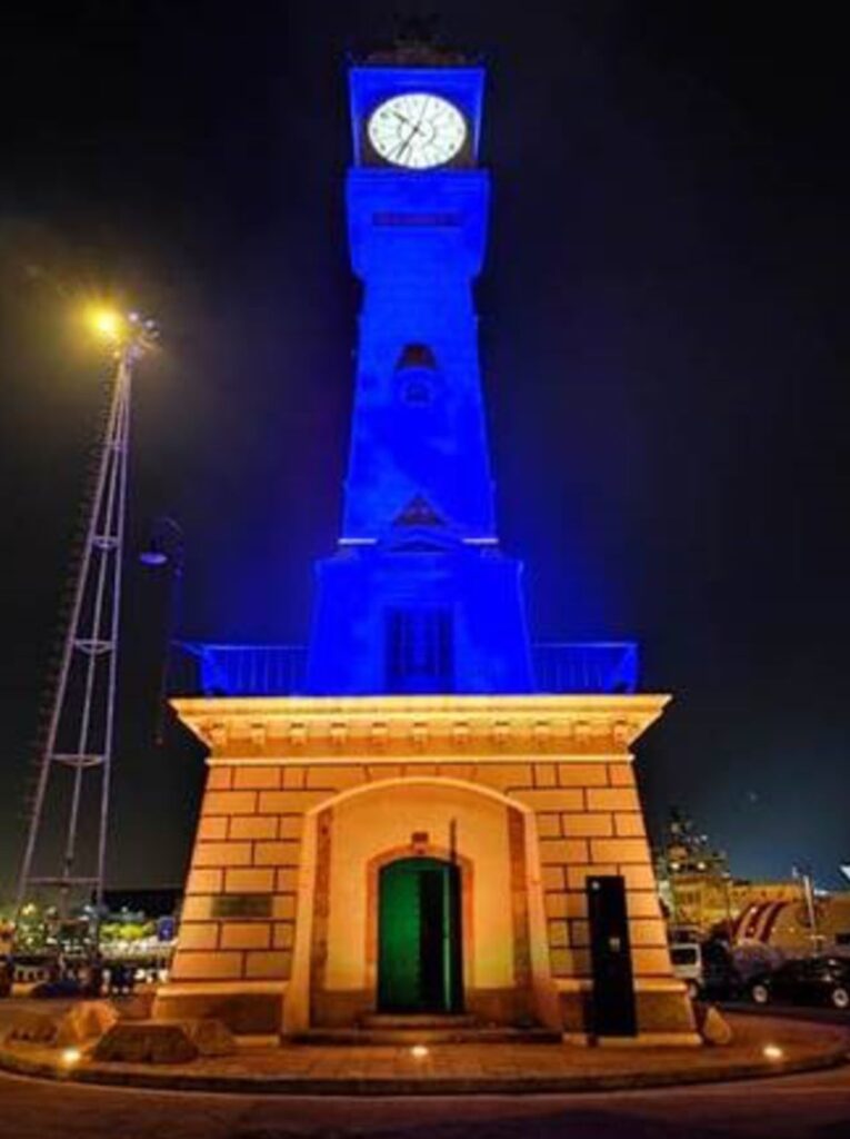 iluminación de la torre del rellotge