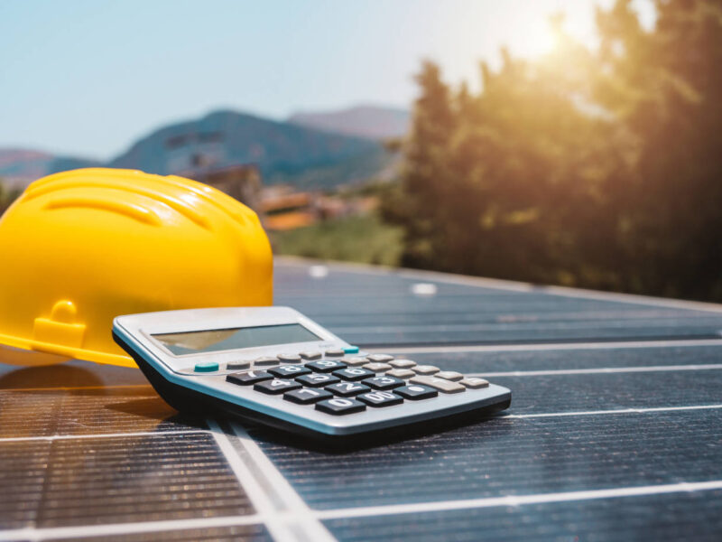 calculo de instalacion solar ailsada con baterias de litio